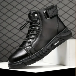 High-heeled sports shoes